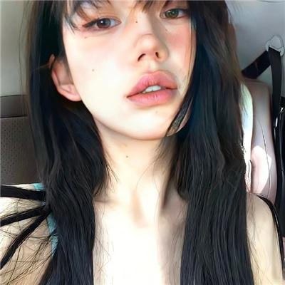 红西服 海报